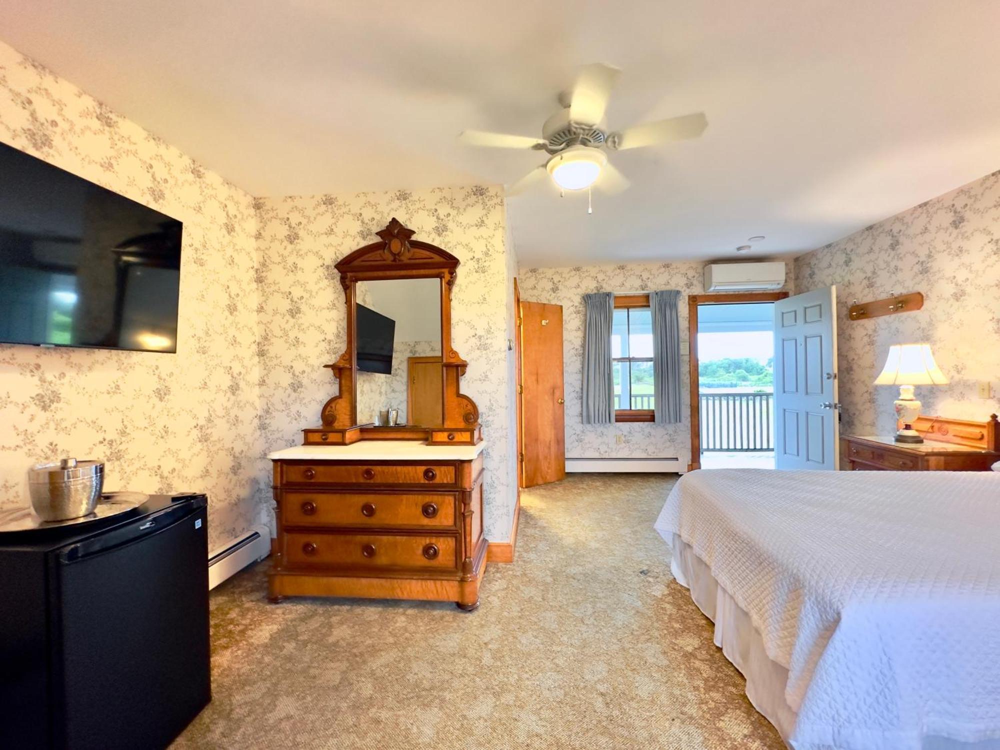 Rose Farm Inn New Shoreham Ngoại thất bức ảnh